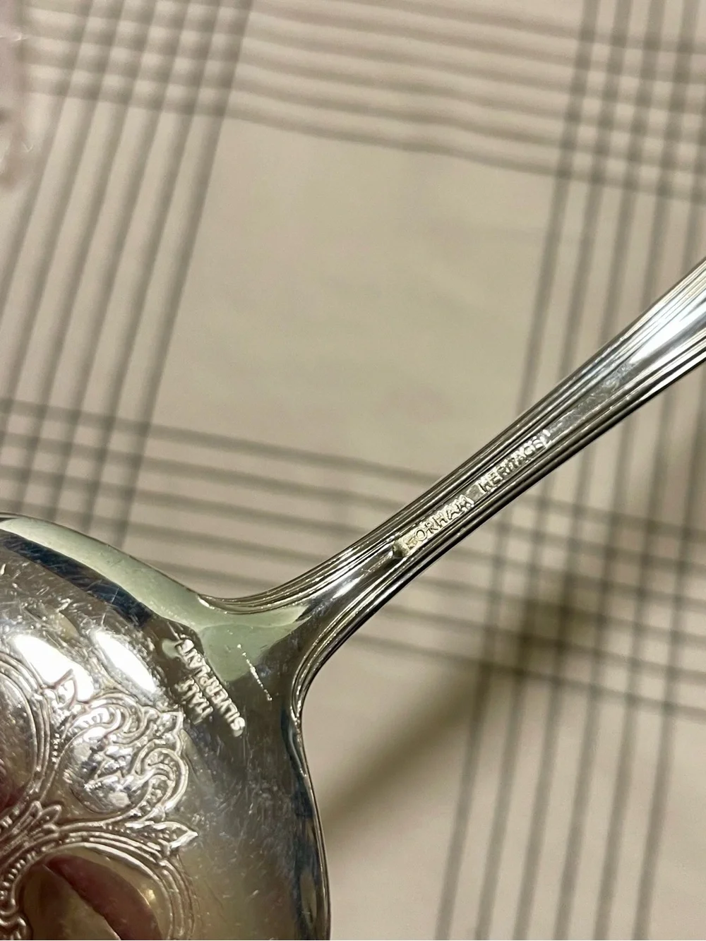 Silver Plated Ornate Cake Server - Elegant Stainless Finish